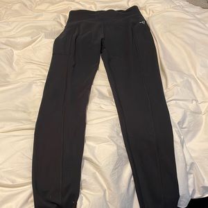 womens solid black leggings